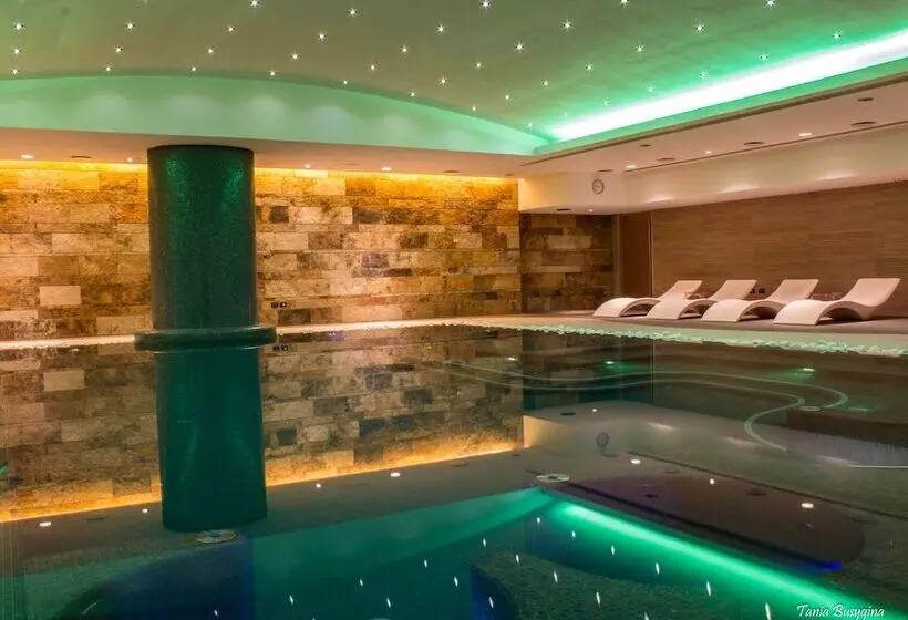 Fotos del hotel T Hotel:  11