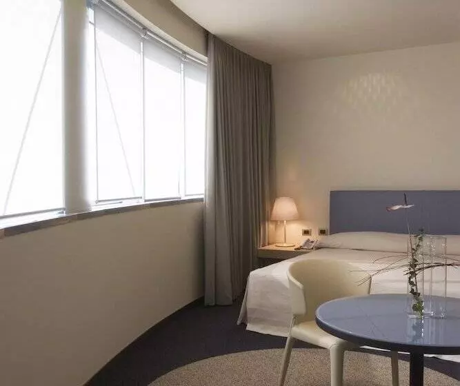 Fotos del hotel T Hotel:  22