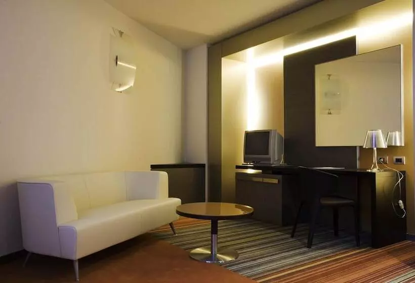 Fotos del hotel T Hotel:  24