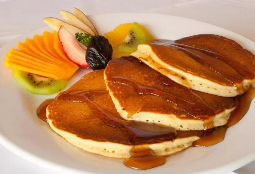 Fotos del hotel Las Flores Beach Resort:  5