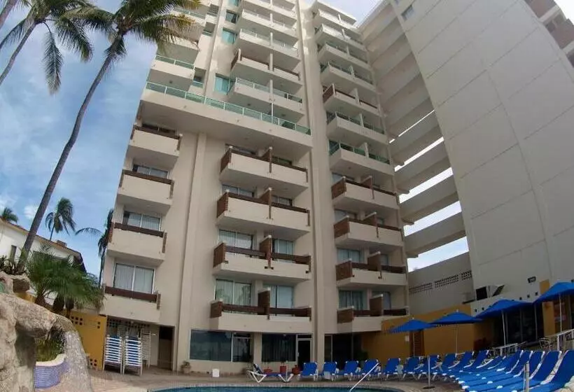 Fotos del hotel Las Flores Beach Resort:  41