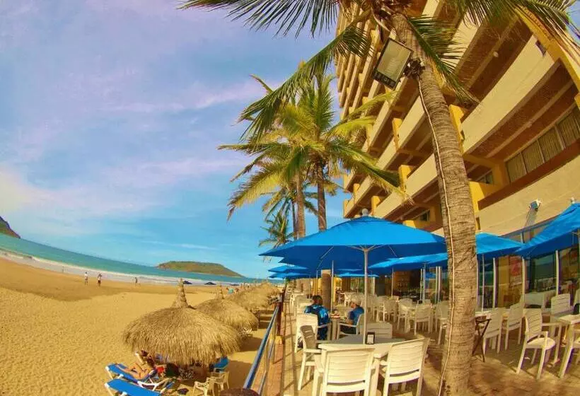 Fotos del hotel Las Flores Beach Resort:  19