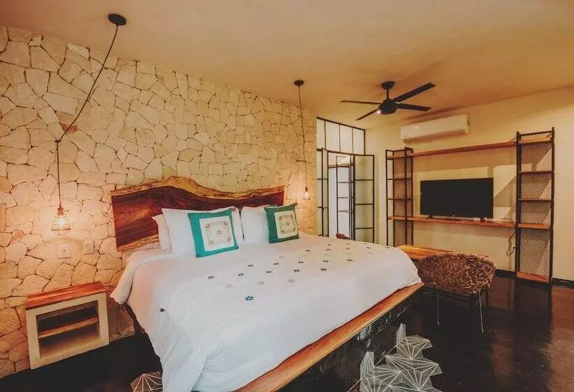 Maka Hotel Boutique