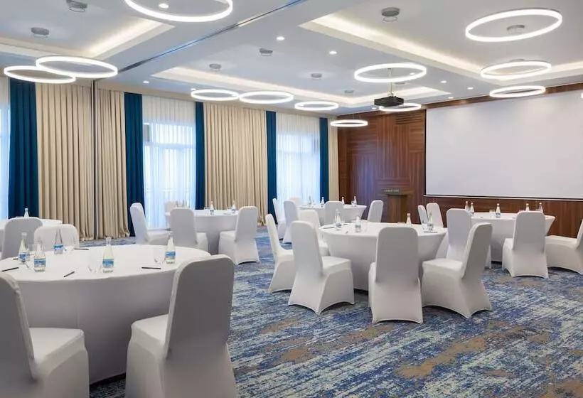 Fotos del hotel Courtyard By Marriott Tashkent:  17