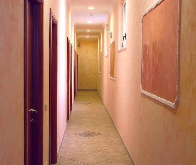 Fotos del hotel Kriss:  17