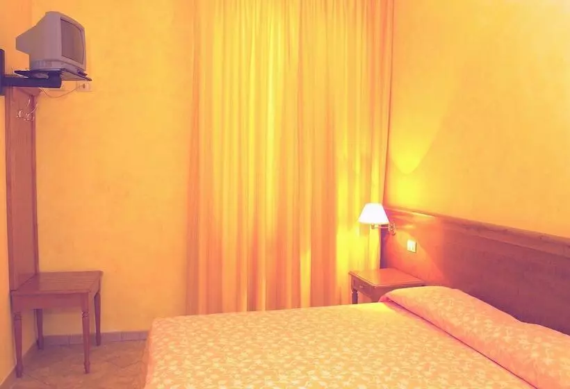 Fotos del hotel Kriss:  16