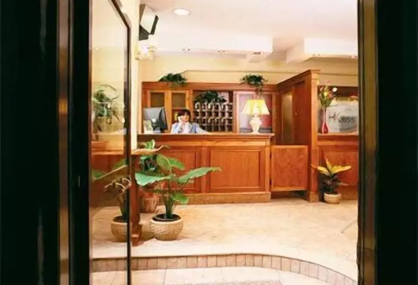 Fotos del hotel Kriss:  7