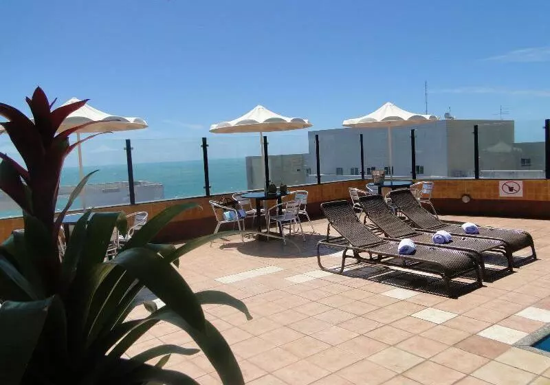 Fotos del hotel Plaza Praia Suítes:  10