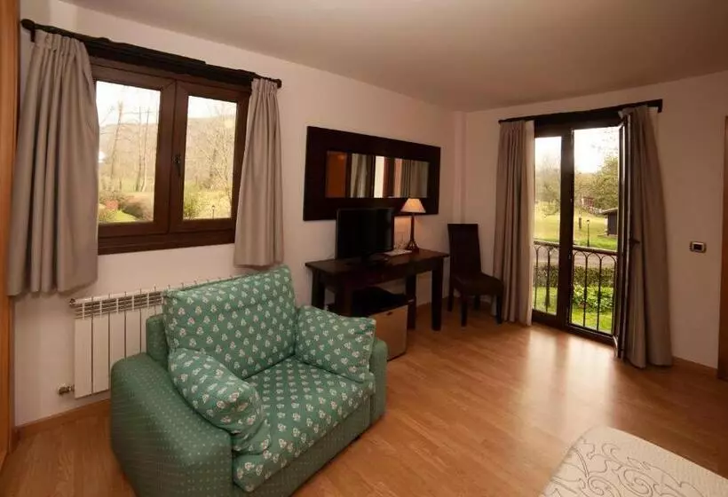 Fotos del hotel Rural Casa De Campo:  23