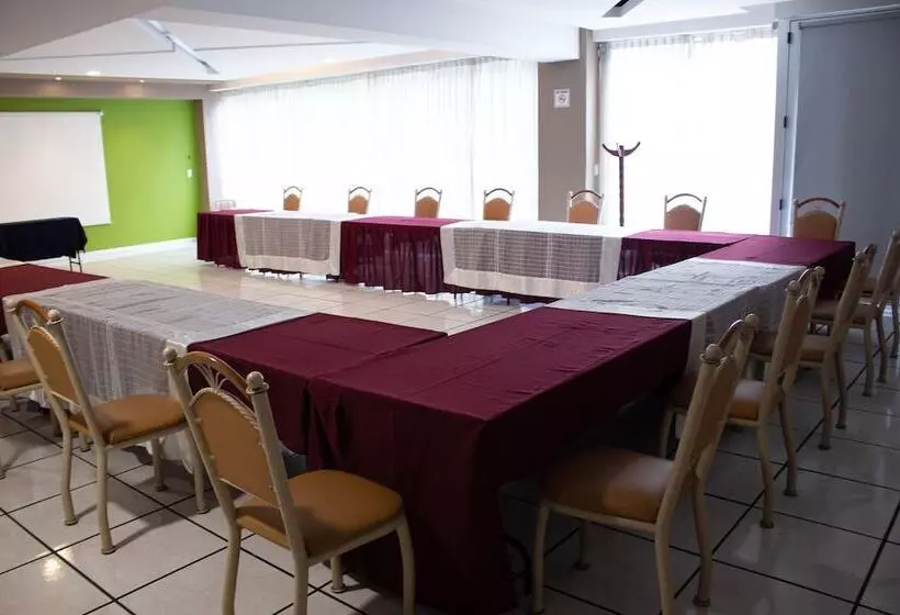 Fotos del hotel Diana Del Bosque By Dot Urban:  10