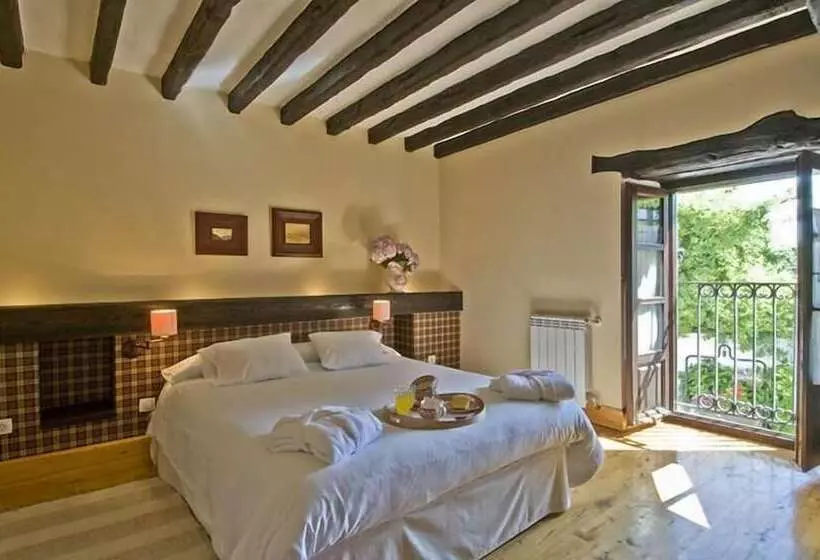 Fotos del hotel La Casona De Suesa:  24