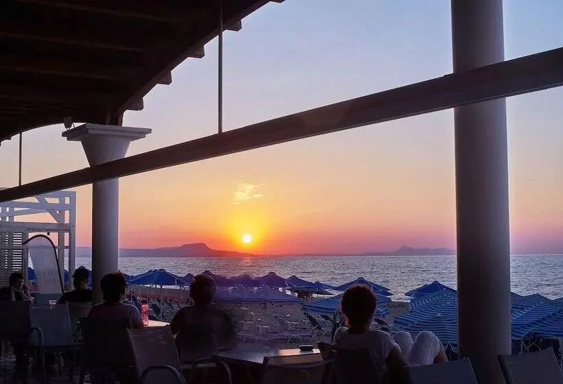 Fotos del hotel Eva Bay Hotel On The Beach:  12