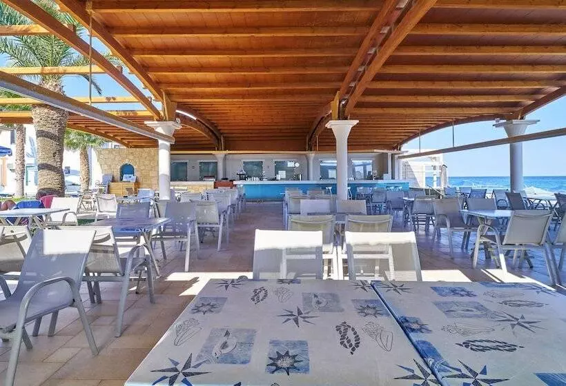 Fotos del hotel Eva Bay Hotel On The Beach:  10