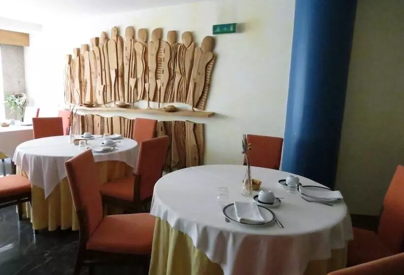 Fotos del hotel Dom Jorge De Lencastre:  13