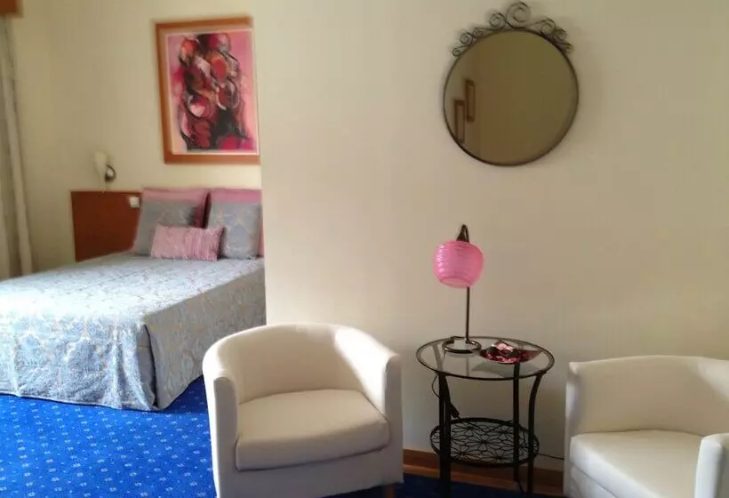 Fotos del hotel Dom Jorge De Lencastre:  24