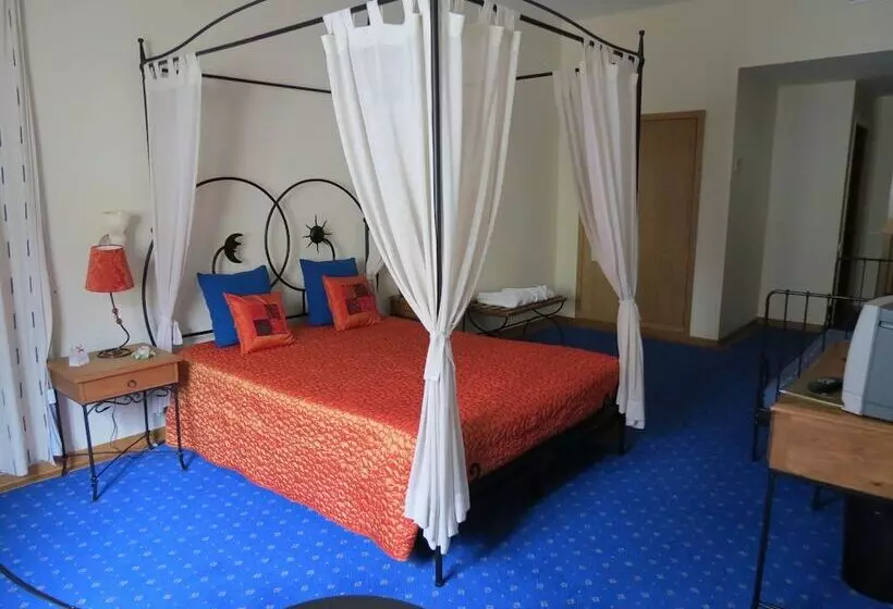 Fotos del hotel Dom Jorge De Lencastre:  22