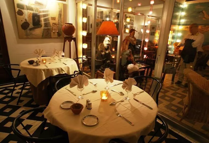 Fotos del hotel Hôtel La Résidence:  8