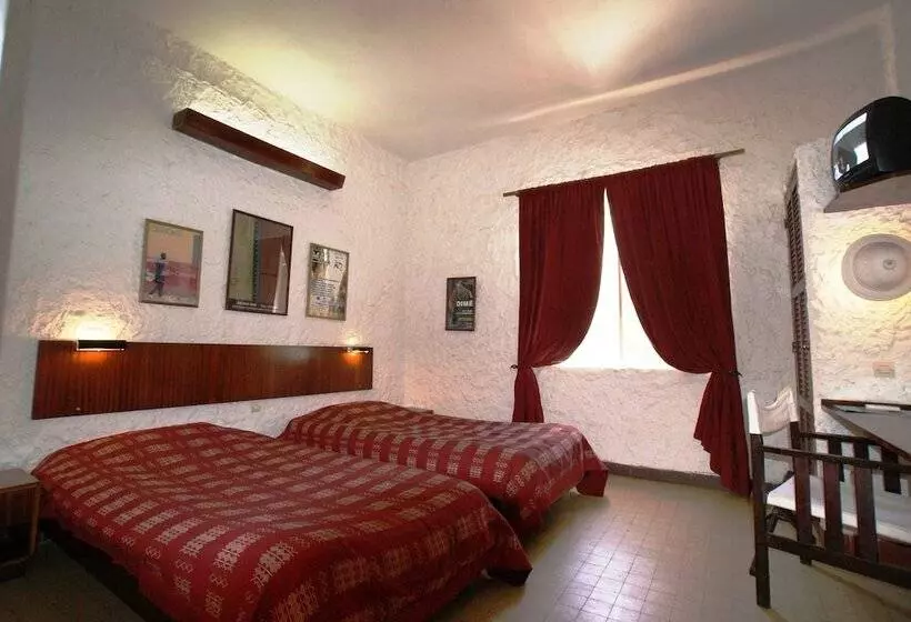 Fotos del hotel Hôtel La Résidence:  18