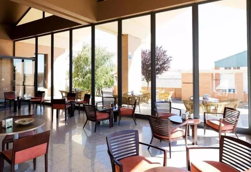 Fotos del hotel Puerta de Sahagún:  8