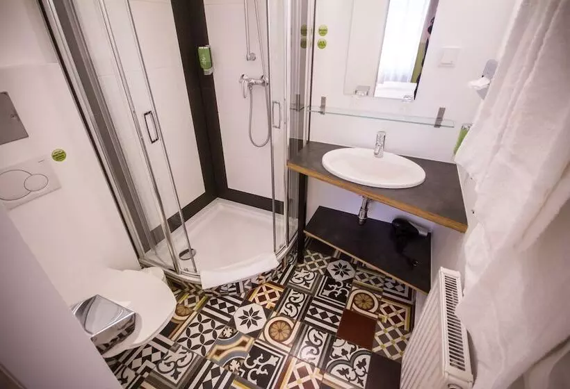 Fotos del hotel Boutiquehotel Stadthalle:  13