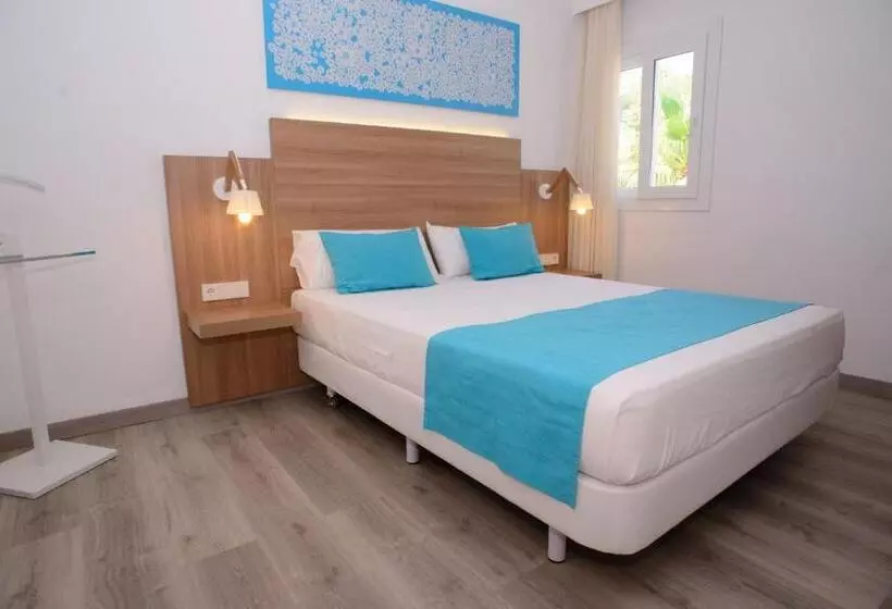 Fotos del hotel Cala Llenya Resort Ibiza:  16