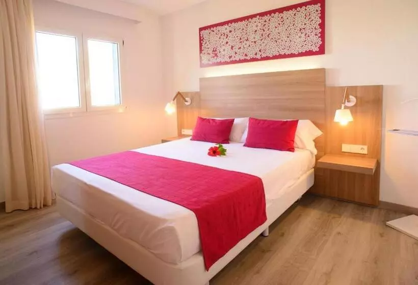 Fotos del hotel Cala Llenya Resort Ibiza:  20