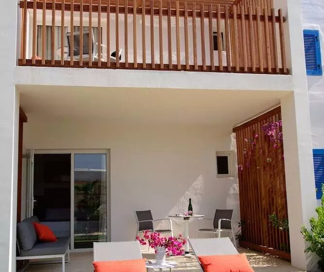 Fotos del hotel Cala Llenya Resort Ibiza:  10