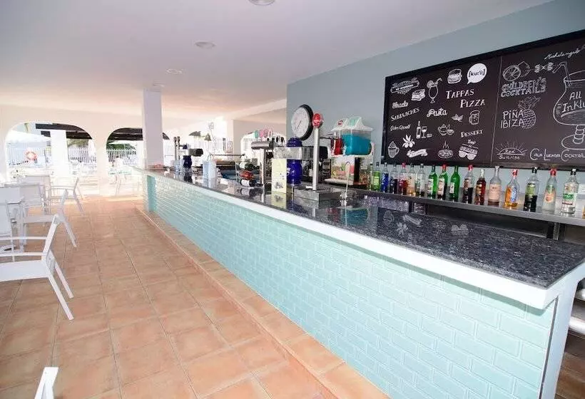 Fotos del hotel Cala Llenya Resort Ibiza:  2