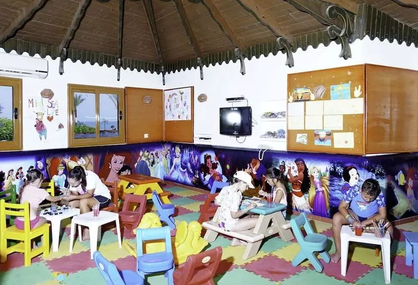 Fotos del hotel Charmillion Sea Life Resort:  7