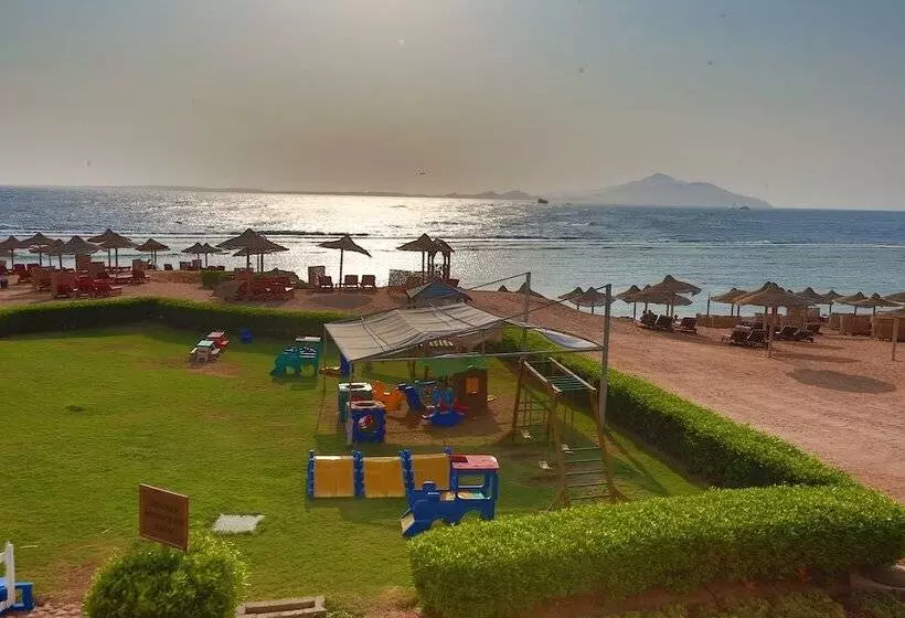 Fotos del hotel Charmillion Sea Life Resort:  19