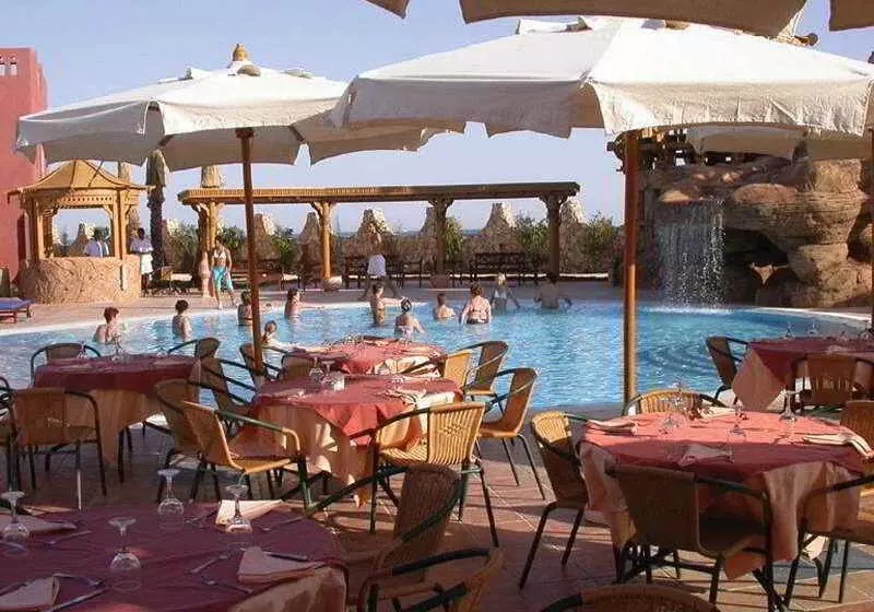 Fotos del hotel Charmillion Sea Life Resort:  13