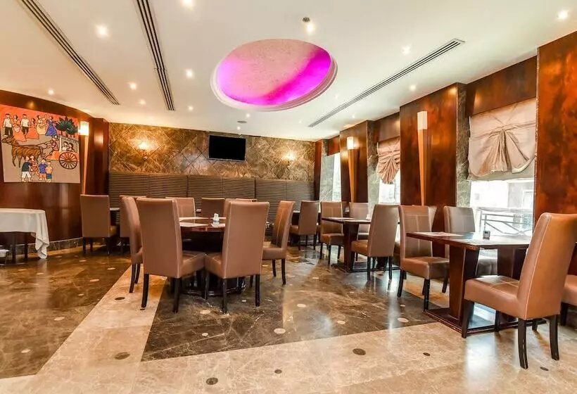 Fotos del hotel Landmark Summit:  12