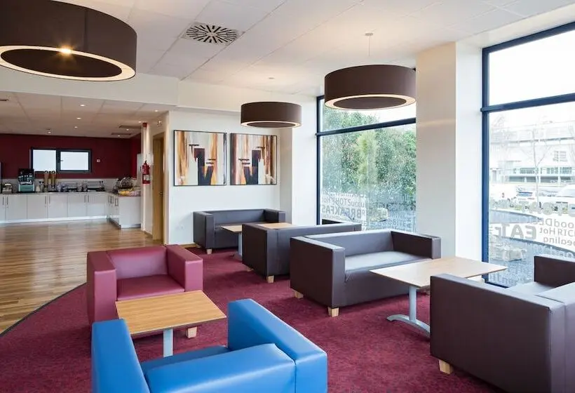 Fotos del hotel Travelodge Barcelona Fira:  2