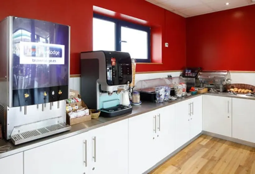 Fotos del hotel Travelodge Barcelona Fira:  14