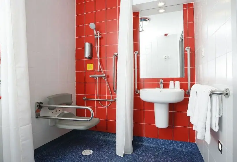 Fotos del hotel Travelodge Barcelona Fira:  6