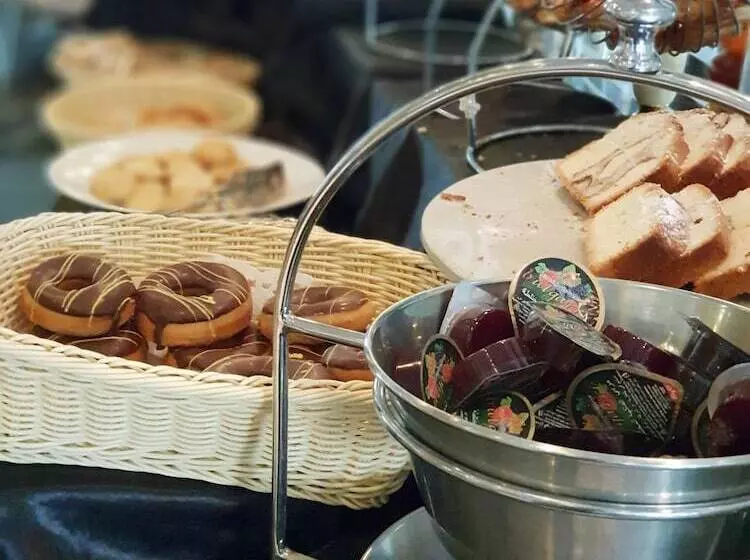 Fotos del hotel Al Jawhara Gardens:  18