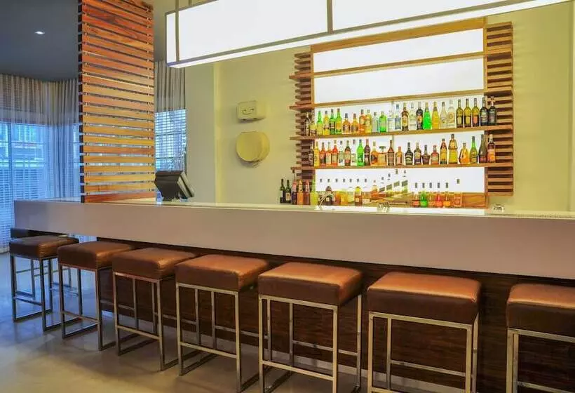 Fotos del hotel Protea  By Marriott Cape Town Victoria Junction:  4