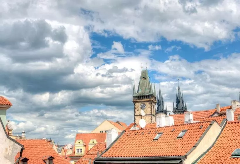 Fotos del hotel U Kocku:  6