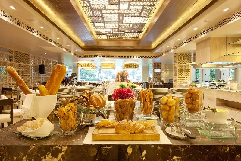 Fotos del hotel Phuket Graceland Resort And Spa:  13