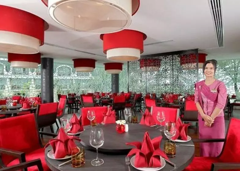 Fotos del hotel Phuket Graceland Resort And Spa:  8