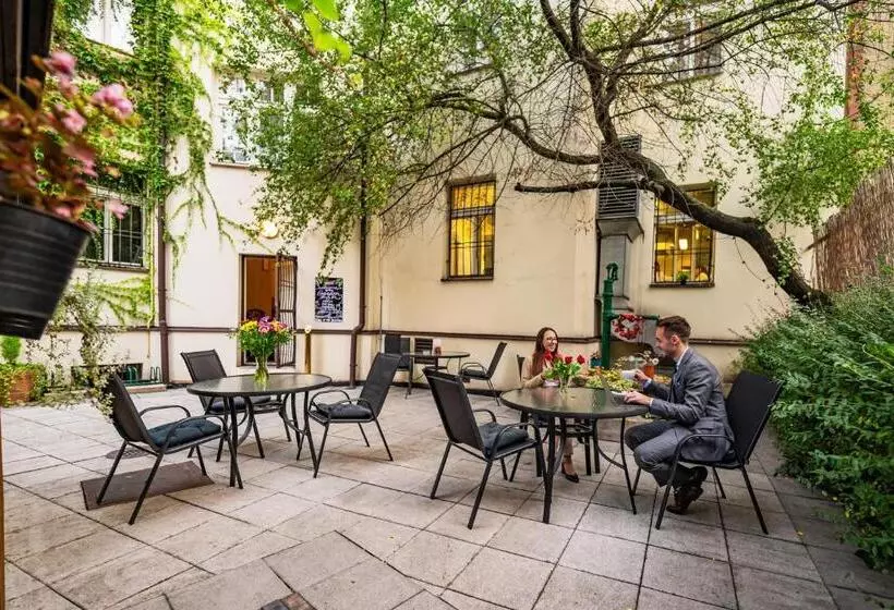 Fotos del hotel U Divadla:  6