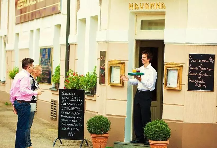 Fotos del hotel U Divadla:  22