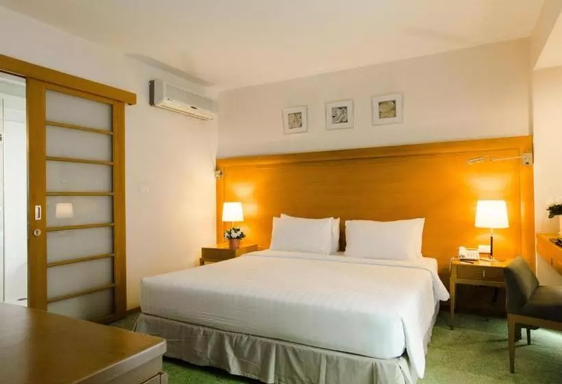 Fotos del hotel At Ease Saladaeng By Aetas:  15