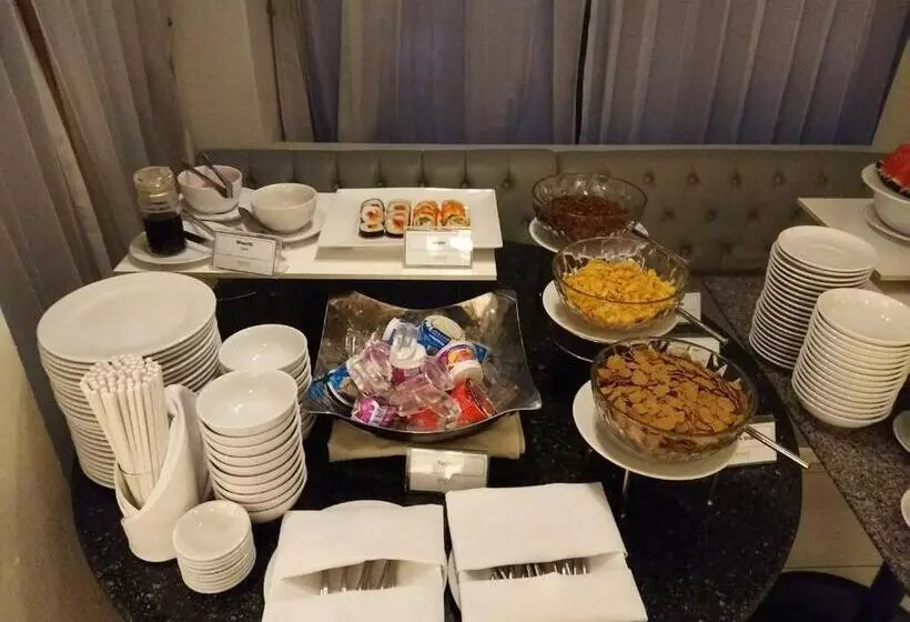 Fotos del hotel At Ease Saladaeng By Aetas:  3