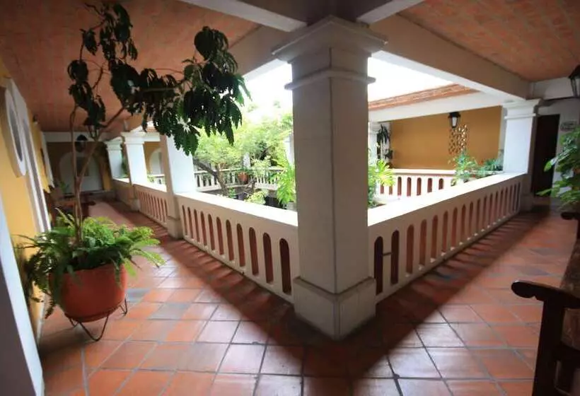 Fotos del hotel Parador Del Dominico:  13