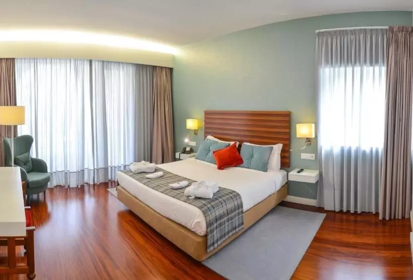 Fotos del hotel São Bento Da Porta Aberta:  13