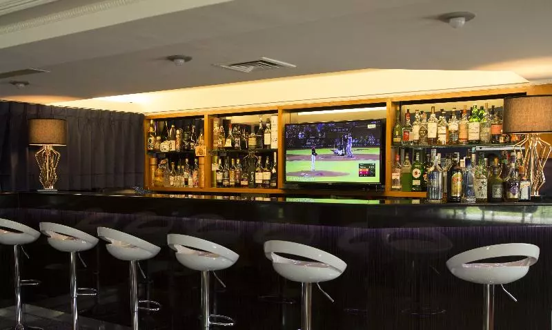 Fotos del hotel Silken:  17