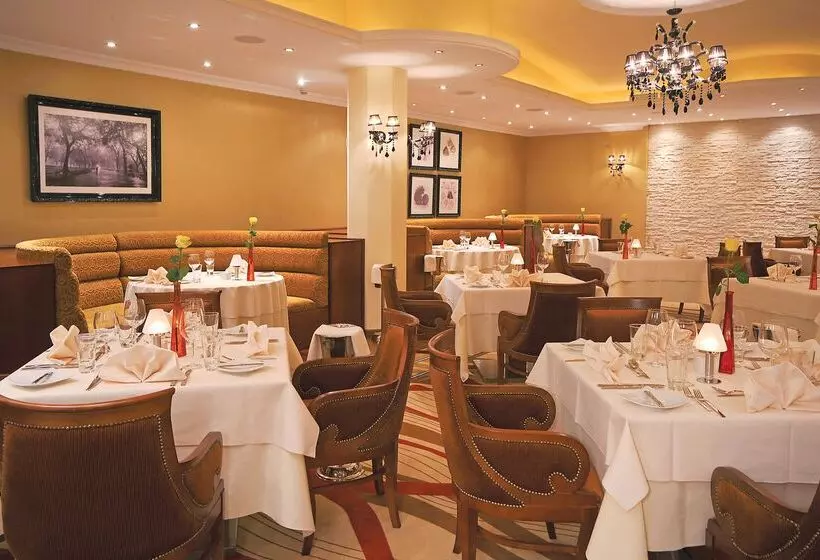 Fotos del hotel Alexander The Great Beach:  3