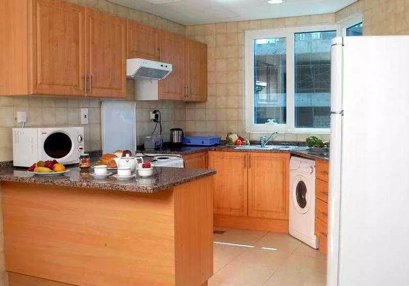 Fotos del hotel Ramee Guestline Hotel Apartment t 2:  4