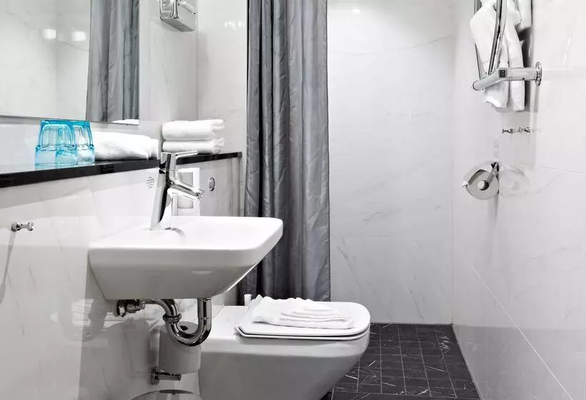 Fotos del hotel Sure  By Best Western Arena:  17